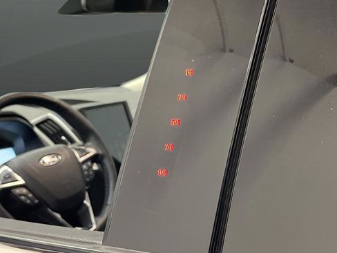 Used 2022 Ford Edge SEL w/ Convenience Package image 36