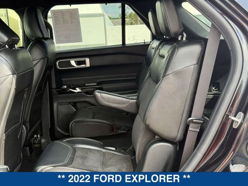 Used 2022 Ford Explorer ST w/ ST Street Pack image 16