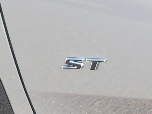 New 2026 Buick Envista Sport Touring w/ Convenience I Package FWD image 11
