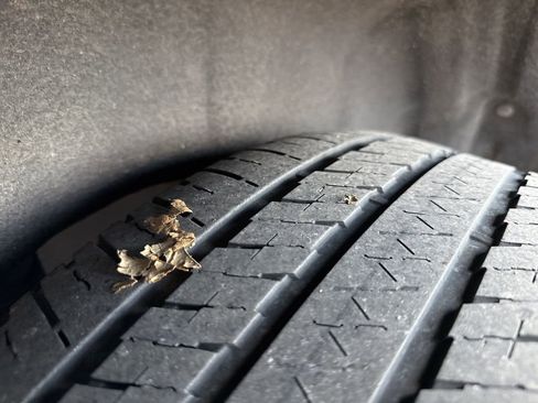 Used 2019 Jeep Grand Cherokee Altitude image 40