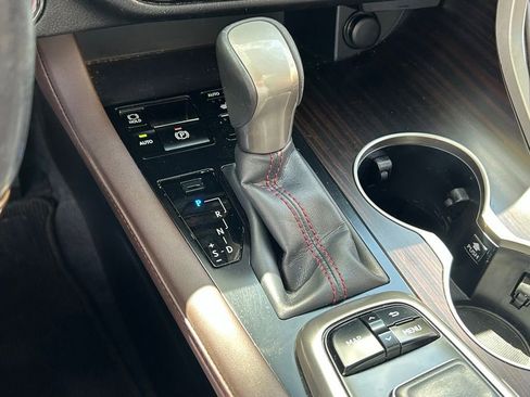 Used 2019 Lexus RX 350L FWD image 23