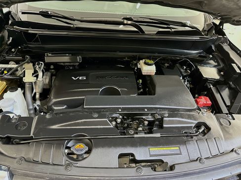 Used 2017 Nissan Pathfinder SL w/ SL Tech Package image 36