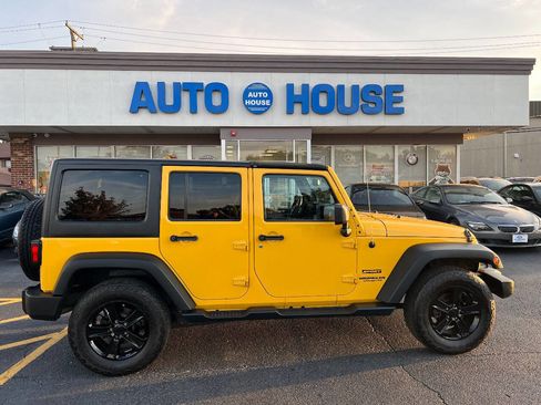 Used 2015 Jeep Wrangler Unlimited Sport w/ Quick Order Package 24S image 9
