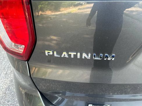 Used 2016 Ford Explorer Platinum AWD/4WD image 11