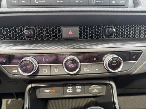 Used 2025 Honda CR-V Sport image 24