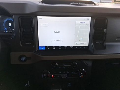 Used 2025 Ford Bronco Big Bend image 25