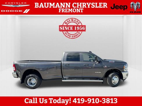 Used 2020 RAM 3500 Tradesman image 4