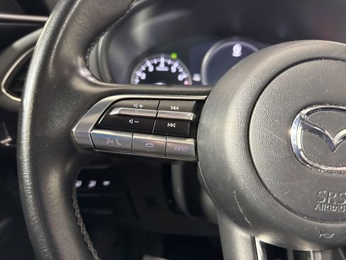 Used 2023 MAZDA MAZDA3 s image 22