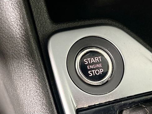 Used 2022 Nissan Sentra SV image 24