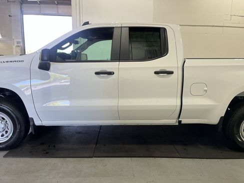 New 2026 Chevrolet Silverado 1500 W/T w/ WT Value Package AWD/4WD image 4