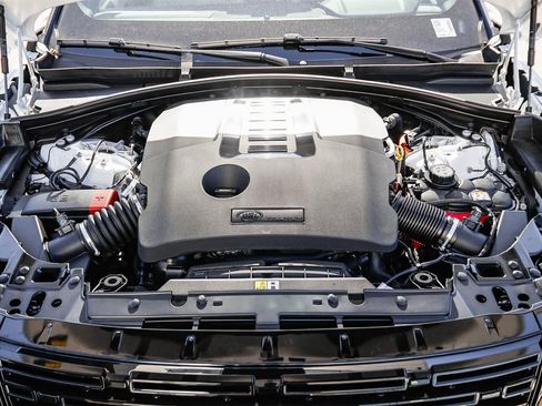 New 2026 Land Rover Range Rover Velar Dynamic SE image 29