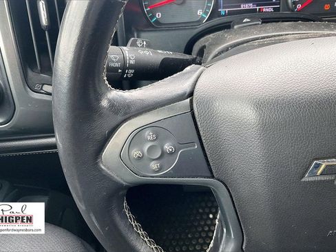 Used 2018 Chevrolet Silverado 1500 LTZ Z71 w/ Midnight Edition image 18