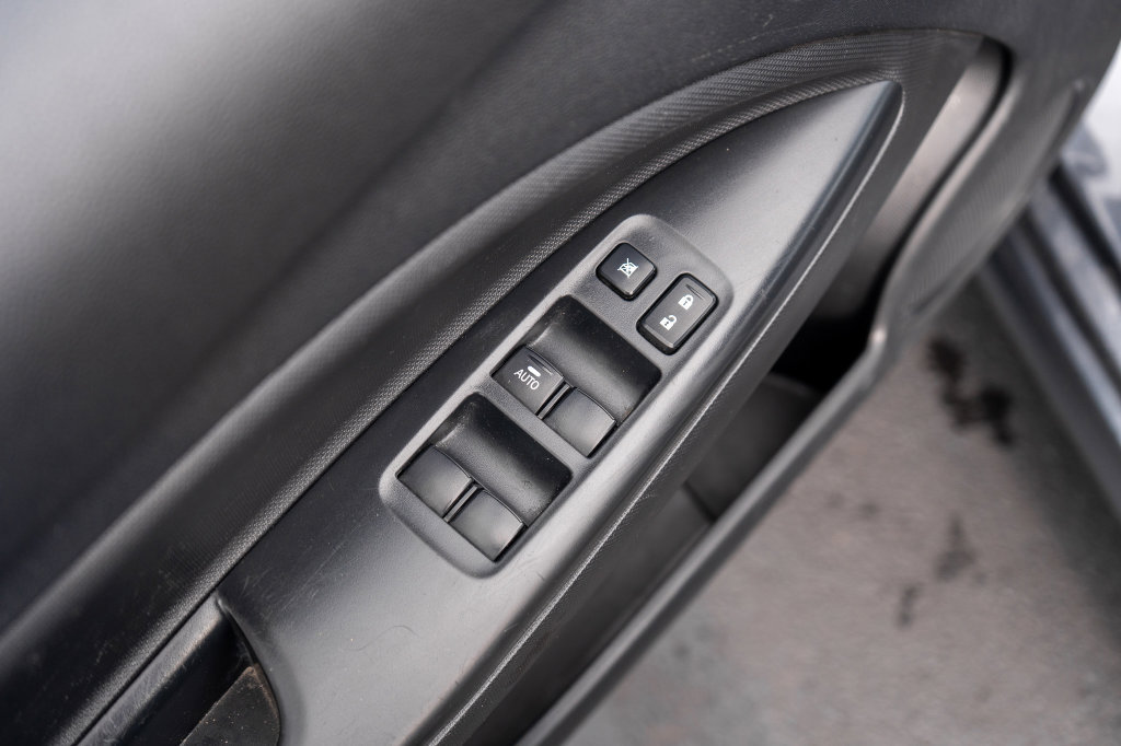 Used 2024 Mitsubishi Mirage ES FWD image 17