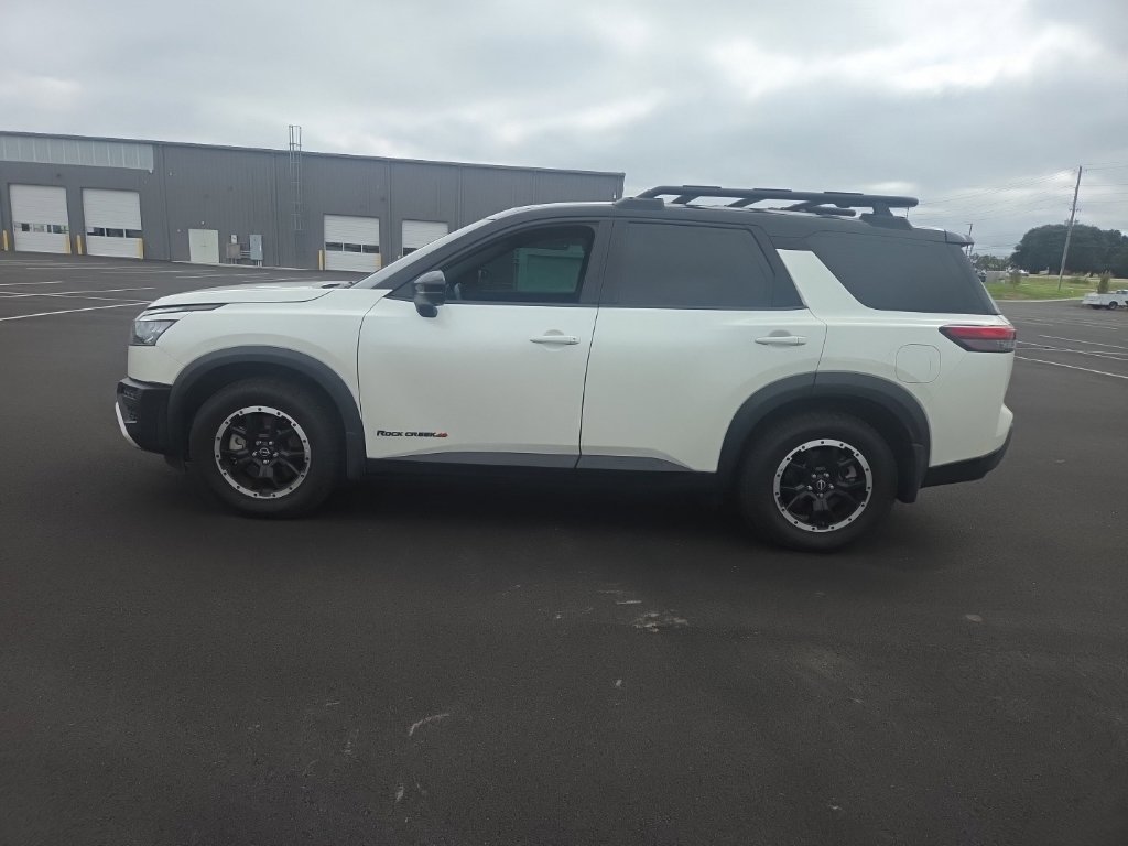 Used 2024 Nissan Pathfinder Rock Creek AWD/4WD image 4