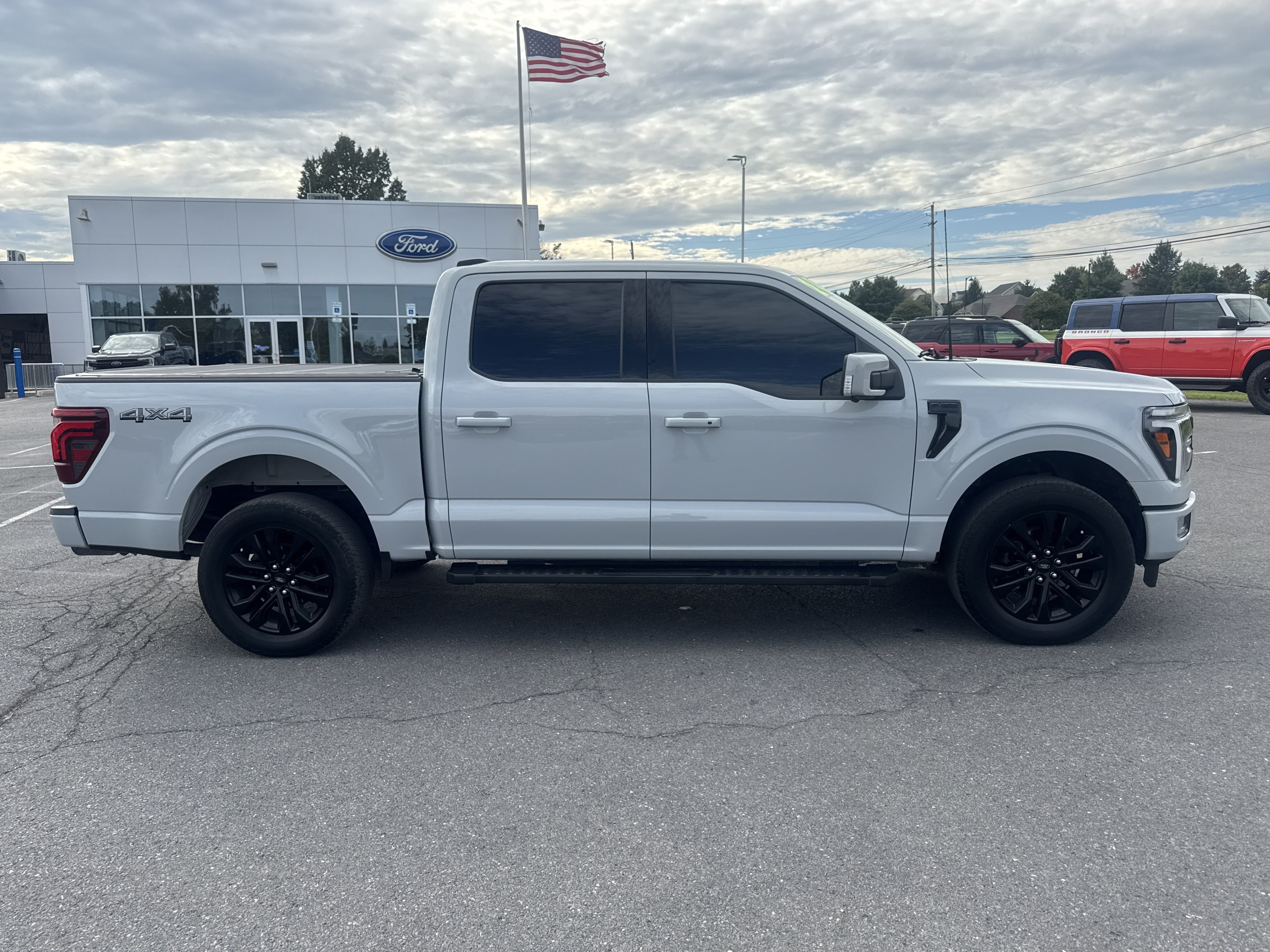 Certified 2024 Ford F150 Lariat AWD/4WD image 2