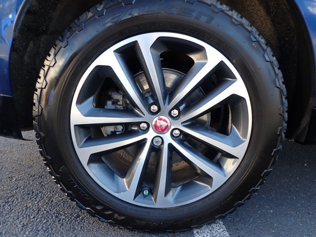 Used 2021 Jaguar F-PACE S AWD/4WD image 7