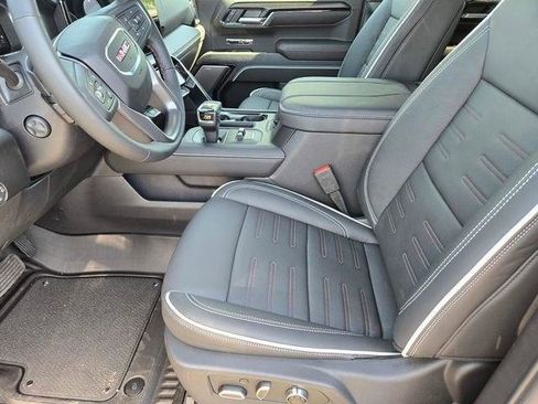 New 2026 GMC Sierra 1500 AT4X AWD/4WD image 11
