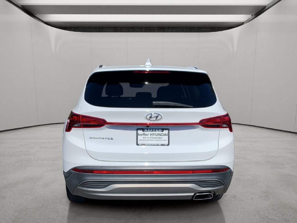 Certified 2023 Hyundai Santa Fe SE FWD image 4