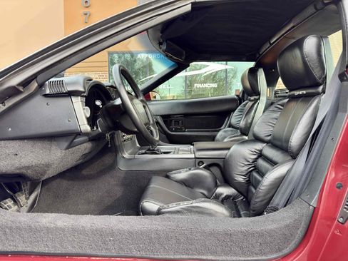 Used 1990 Chevrolet Corvette Coupe image 53