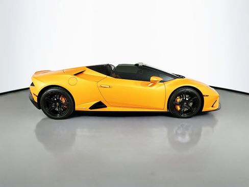 Used 2021 Lamborghini Huracan EVO RWD image 70