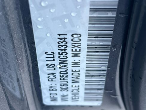 Used 2021 RAM 2500 Big Horn w/ Level 1 Equipment Group image 29