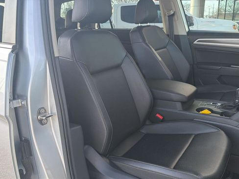 Used 2019 Volkswagen Atlas SE image 17