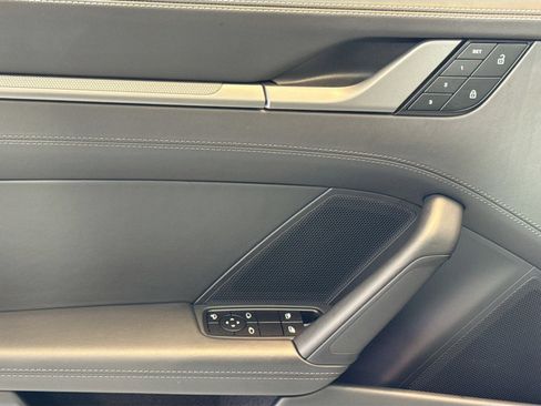 Used 2022 Porsche 911 Carrera S image 11