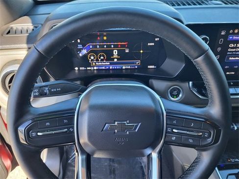 Used 2024 Chevrolet Colorado ZR2 w/ ZR2 Convenience Package III image 10