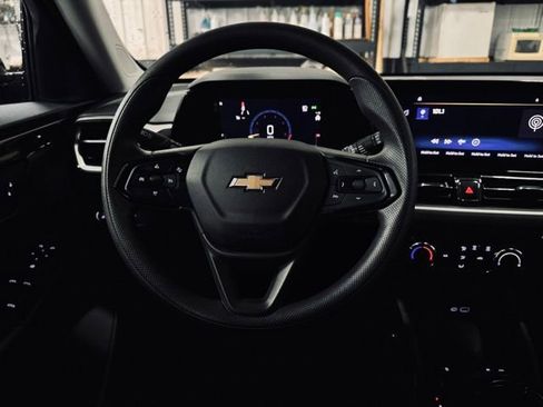 Used 2025 Chevrolet TrailBlazer LT image 21