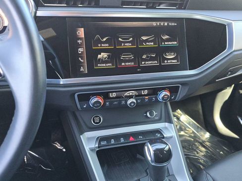 Certified 2021 Audi Q3 2.0T Premium Plus w/ Premium Plus Package image 23