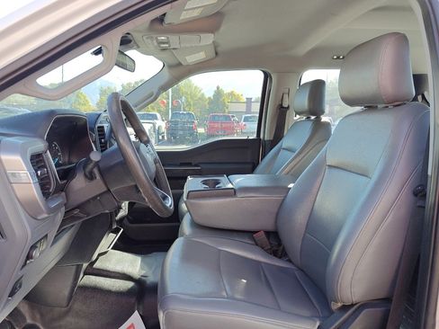 Used 2021 Ford F150 XL w/ Trailer Tow Package image 10