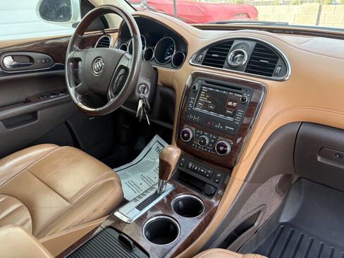 Used 2014 Buick Enclave Leather w/ Trailering Provision Package image 38
