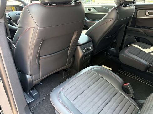 New 2026 Ford Explorer ST-Line AWD/4WD image 19