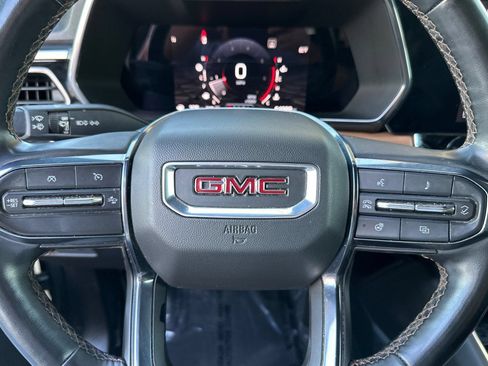 Certified 2023 GMC Canyon AT4 w/ AT4 Premium Package AWD/4WD image 23