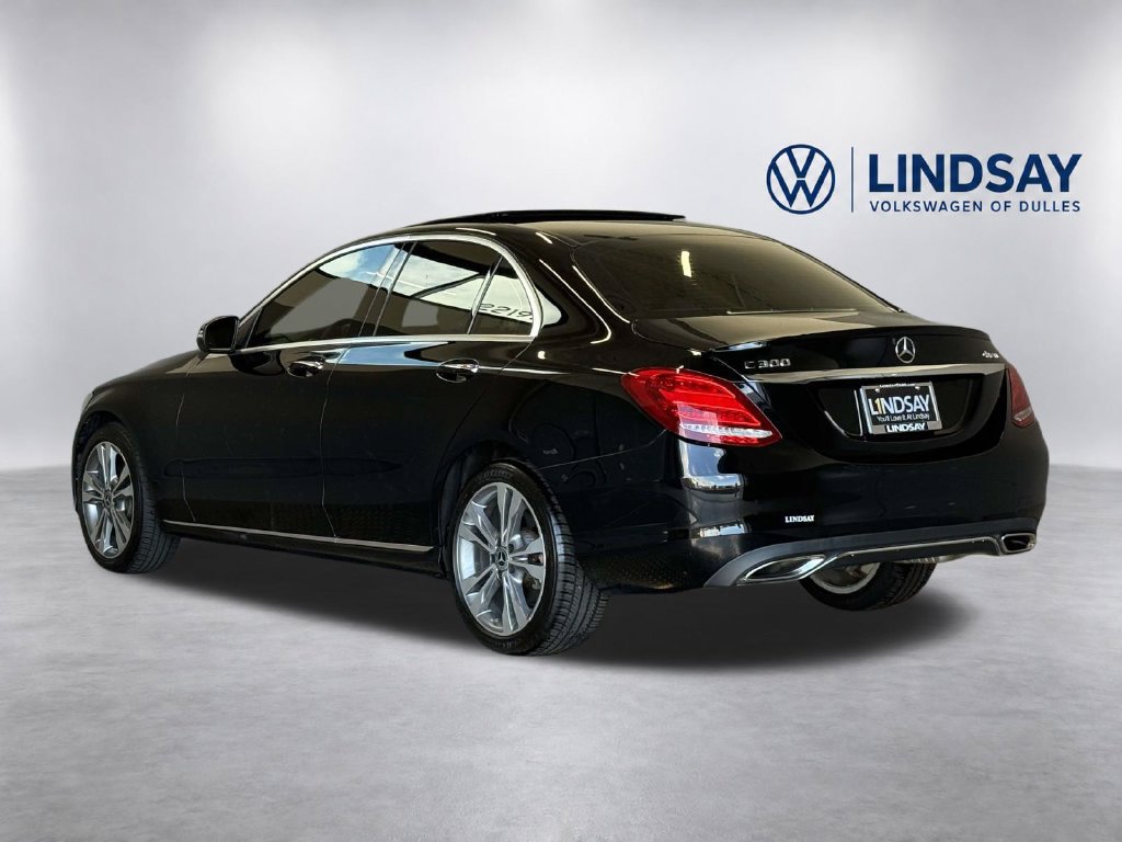 Used 2018 Mercedes-Benz C 300 4MATIC Sedan image 4