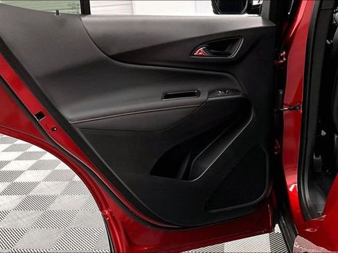 Used 2024 Chevrolet Equinox RS w/ RS Leather Package FWD image 23