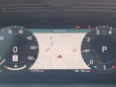 Used 2025 Land Rover Discovery Dynamic SE AWD/4WD image 35