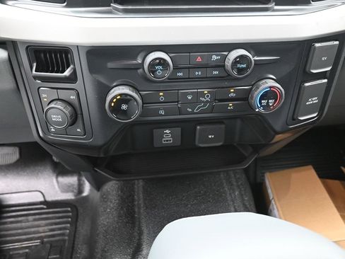 New 2025 Ford F250 XL w/ XL Off-Road Package image 28