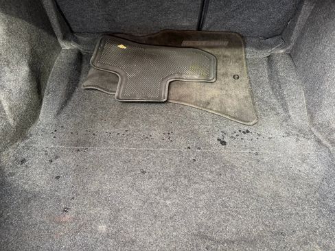 Used 2013 Dodge Challenger R/T image 20