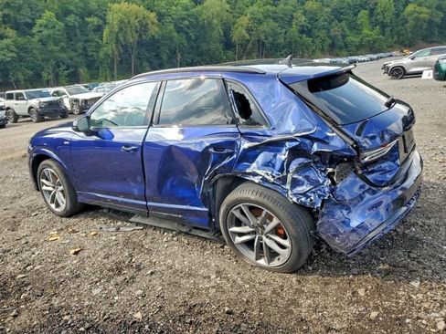 Used 2025 Audi Q3 2.0T Premium w/ Convenience Package image 3