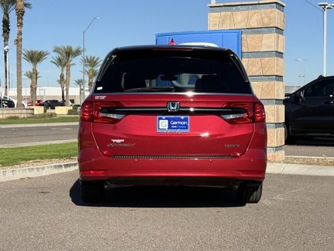 Used 2023 Honda Odyssey Touring image 7