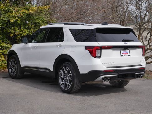Certified 2025 Ford Explorer Platinum w/ Ultimate Package AWD/4WD image 5