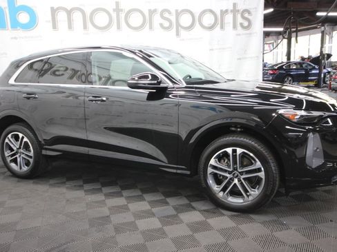 Used 2025 Audi Q5 Premium w/ Convenience Package AWD/4WD image 10