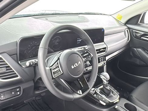 New 2026 Kia Seltos EX image 35