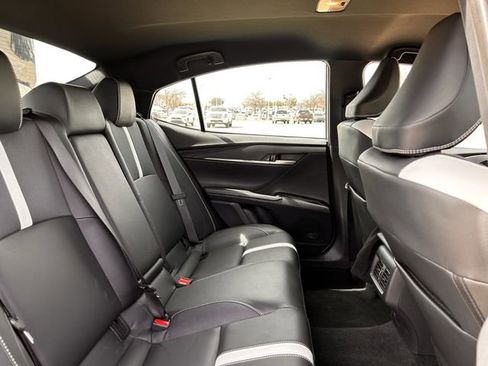 Certified 2025 Toyota Camry SE image 31