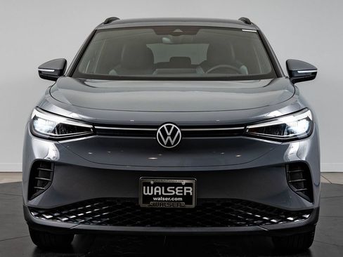 Used 2024 Volkswagen ID.4 2WD image 2