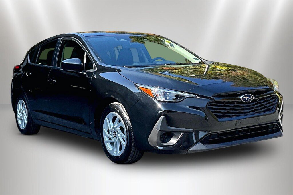 Used 2024 Subaru Impreza 2.0i AWD/4WD image 1