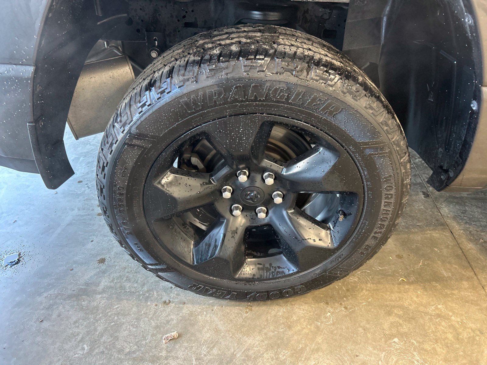 Used 2024 RAM 1500 Tradesman w/ Night Edition AWD/4WD image 19