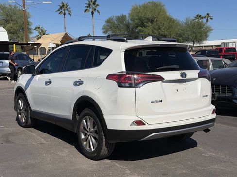 Used 2018 Toyota RAV4 Limited image 11