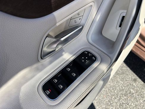 Used 2022 Mercedes-Benz CLA 250 CLA 250 image 21